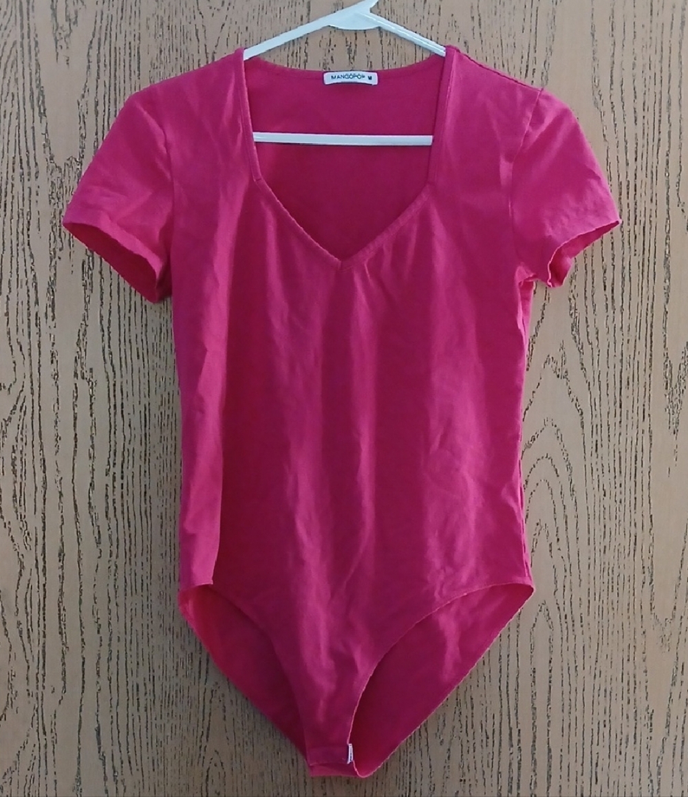 Mangopop Fuchsia V-Neck Bodysuit